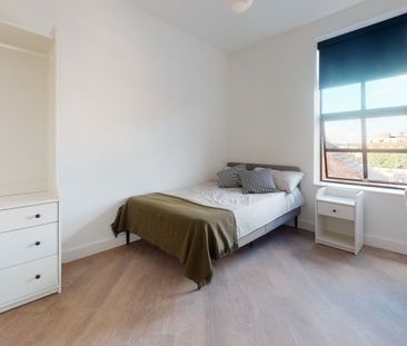 19 Frederick Street Flat 8 - Photo 2