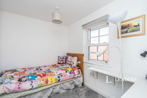 3 bedroom detached house to rent - Photo 1