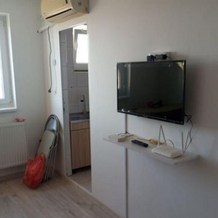 Piata sudului oltenitei confort 2 etaj 9 - Fotografie 3