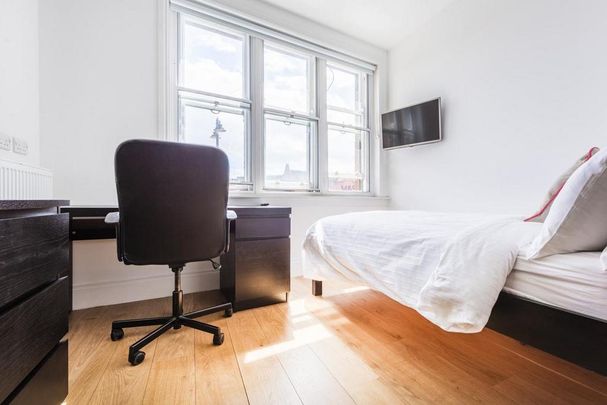 Studio to rent - Photo 1