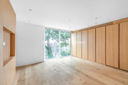 West Heath Road, Hampstead, London, NW3 - Photo 4