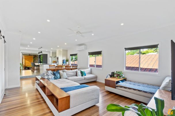 BREAK LEASE - Apartment Style Living - Quiet Location Close to Transport - UNFURNISHED - Photo 1