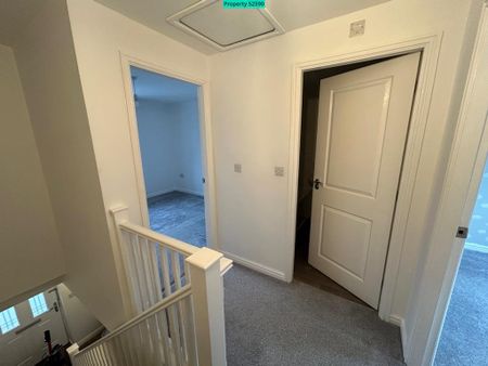 2 bedroom terraced house to rent - Photo 2