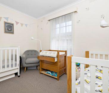 Thinking of selling? Contact our agent - Photo 3