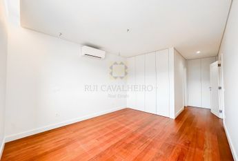 Apartamento T4 em Porto