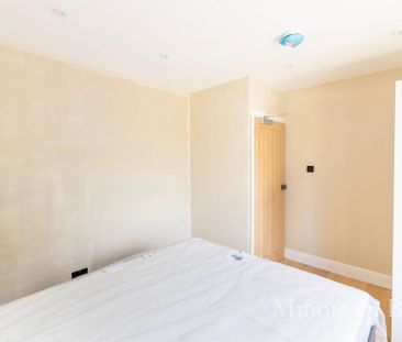 6 bedroom semi-detached house to rent - Photo 4