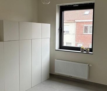 Woning te huur in Sleidinge voor € 1.200 met 3 slaapkamers - Photo 3