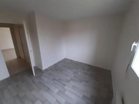 Appartement à louer 2 pièces 53.6m² - Photo 2