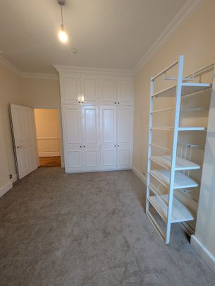 3 Bed Flat, Cunningham Court, W9 - Photo 1