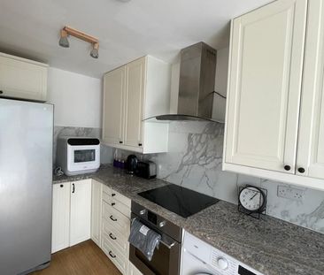 Studio Flat, Pinner Road, HA2 - Photo 6
