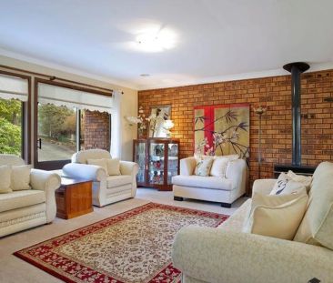 Perfect Location! - Photo 3