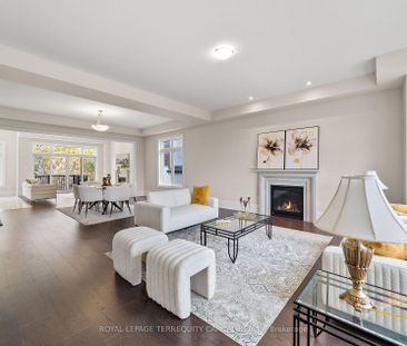 For Lease - 23 Kingwood Lane, Aurora, Ontario - Photo 1