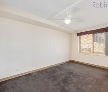 Beachfront Ground Floor Apartment with Courtyard - Photo 1