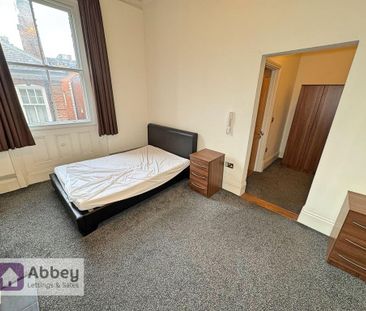 1 bedroom house of multiple occupation to rent - Photo 5