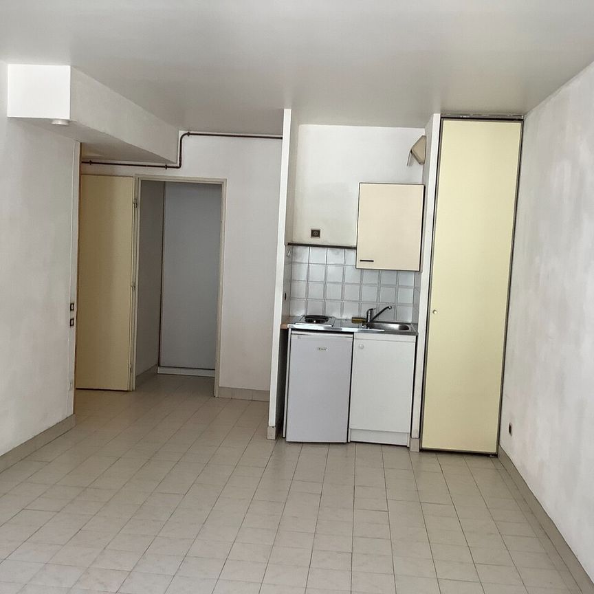 Location Appartement 1 pièce 34m² CHAMBERY 73000 - Photo 1