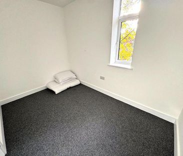 Mixed use to rent - Photo 4