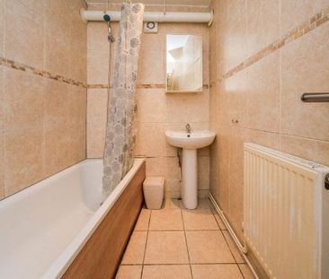 Albert Road, North Woolwich,E16, Property for rent - Photo 1