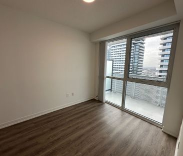 For Lease - 8 Interchange Way Unit# 4215, Vaughan, Ontario - Photo 5