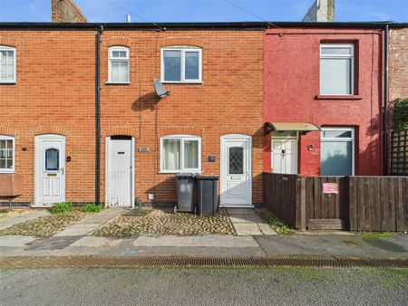 2 bedroom Town house to rent - Photo 4