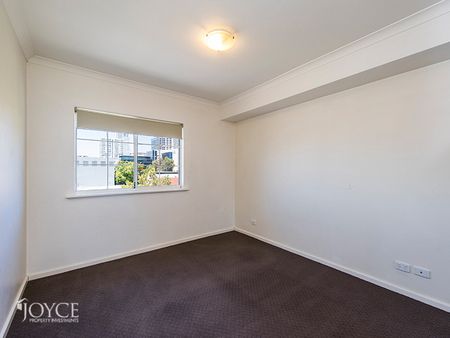 18/611 Murray Street, West Perth WA 6005 - Photo 4