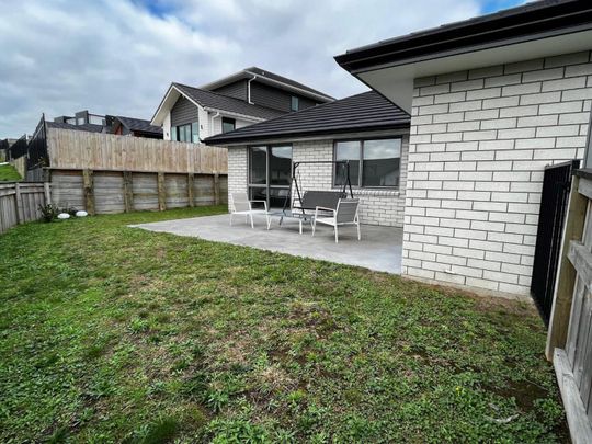 Flagstaff Family Home - Photo 1