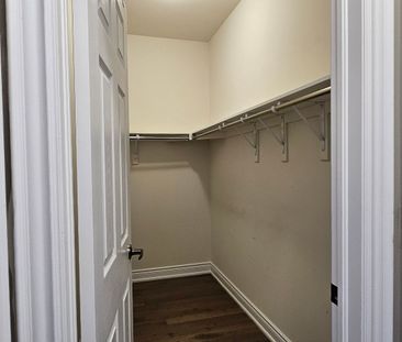 For Lease - 12 Isabella Peach Drive, Markham, Ontario - Photo 2