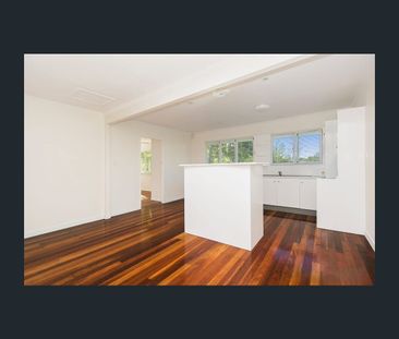19 Falkirk Street, Stafford Heights, Qld 4053 - Photo 2