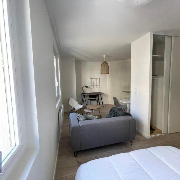 Location Appartement 1 pièce 27m² CLERMONT FERRAND 63000 - Photo 1