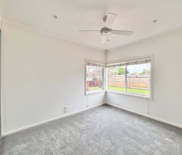 18 Little Avenue, Hamlyn Heights, VIC, 3215 - Photo 2