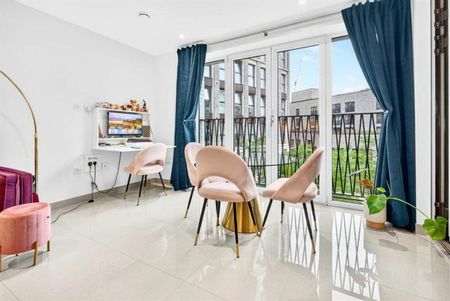 St. Georges Circus, Southwark, SE1 - Photo 5