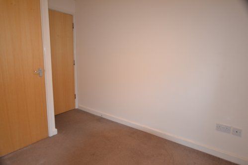 2 bed flat for rent on Bramford Road - Photo 1