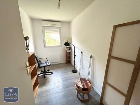 Location Appartement 2 pièces 53m² VALENCIENNES 59300 - Photo 4