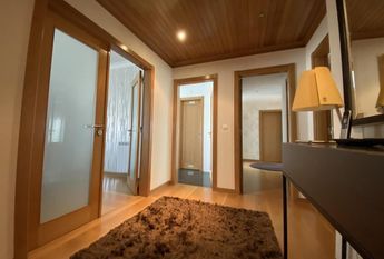 4 Bedroom Apartment with parking, Telheiras, Lisboa