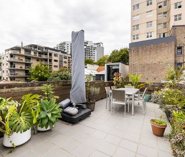 Studio in a boutique block - Photo 3