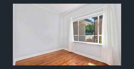 Spacious Family Home with Great Outlooks - Photo 2