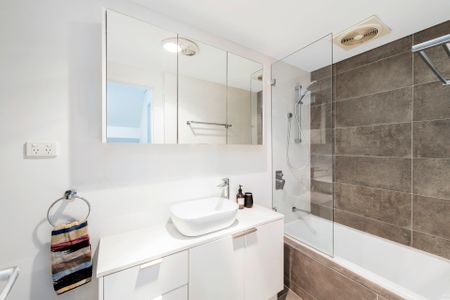 4/2 Armstrong Street, Willoughby NSW 2068 - Townhouse For Rent | Domain - Photo 5