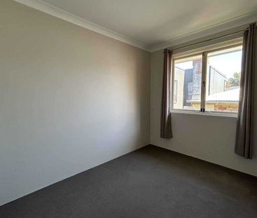 2/274 Wardell Road Marrickville - Photo 1
