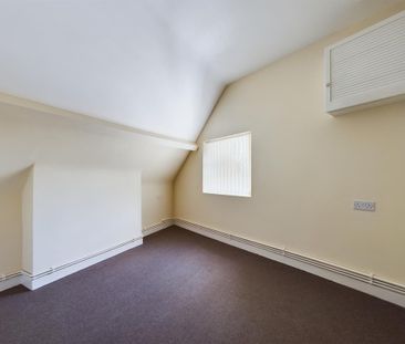 2 bedroom maisonette to rent - Photo 4