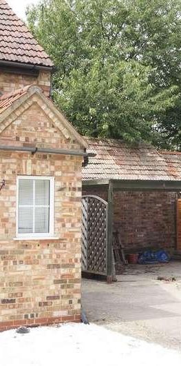 Martins Court, Whittlesey, PE7 - Photo 1