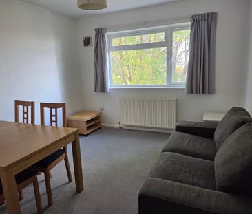 1 Bed Flat, Crescent Road, N8 - Photo 1