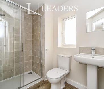 4 bedroom townhouse to rent - Photo 5