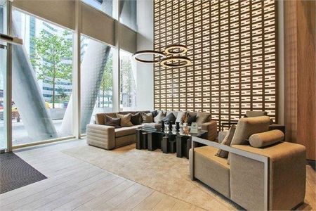 Saffron Square - Photo 3