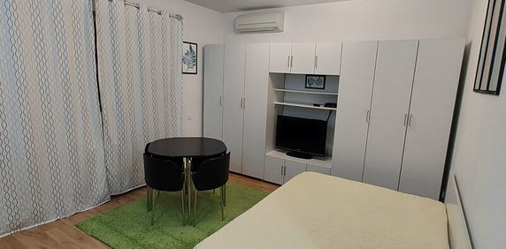 Politehnica, particular parcare subterana bloc nou - Fotografie 2