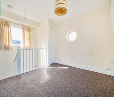 1 bedroom end of terrace house to rent - Photo 2