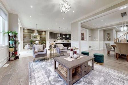 Detached Home For Lease | W9031533 - Photo 4