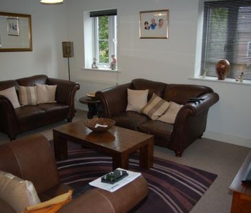 2 bedroom apartment to rent - Photo 2