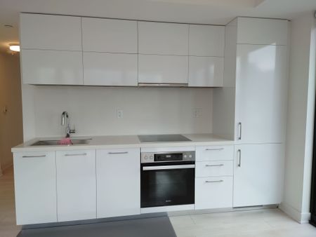 For Lease - 188 Cumberland Street Unit# 1002, Toronto, Ontario - Photo 3