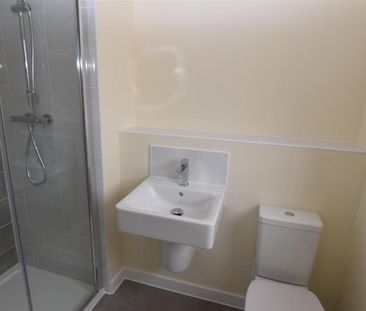 3 bedroom detached house to rent - Photo 6