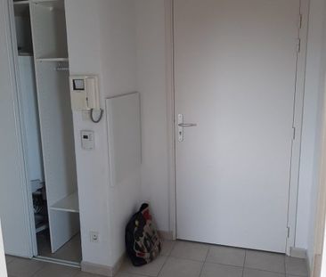 T2 AVEC BALCON ET PARKING - Photo 5