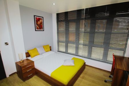 Park view, Stonebow house Block, St. Botolphs Crescent, Lincoln, Lincolnshire, LN5 8AZ - Photo 3